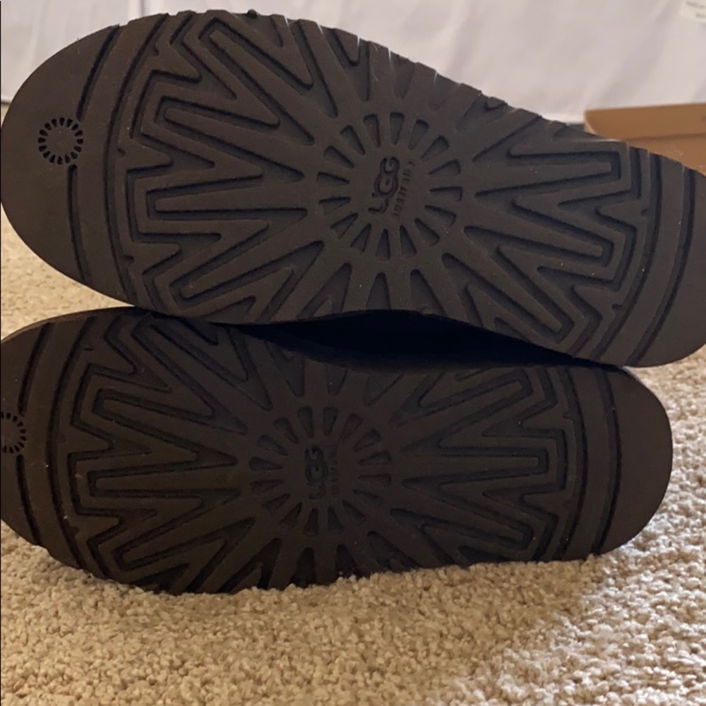 UGG boots - Picture 6 of 6